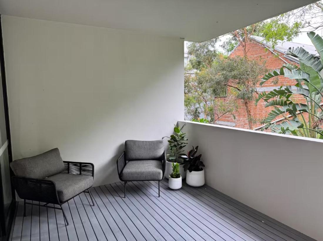 Entire Rental Unit In Waterloo, Australia 시드니 외부 사진